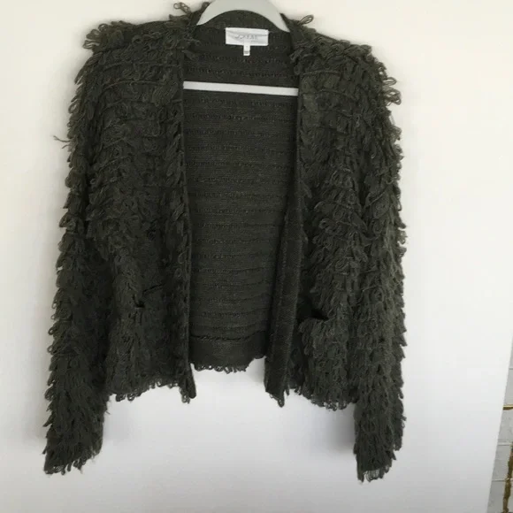 THE GREAT. Textured Dark Green Cardigan - Picture 3 of 7